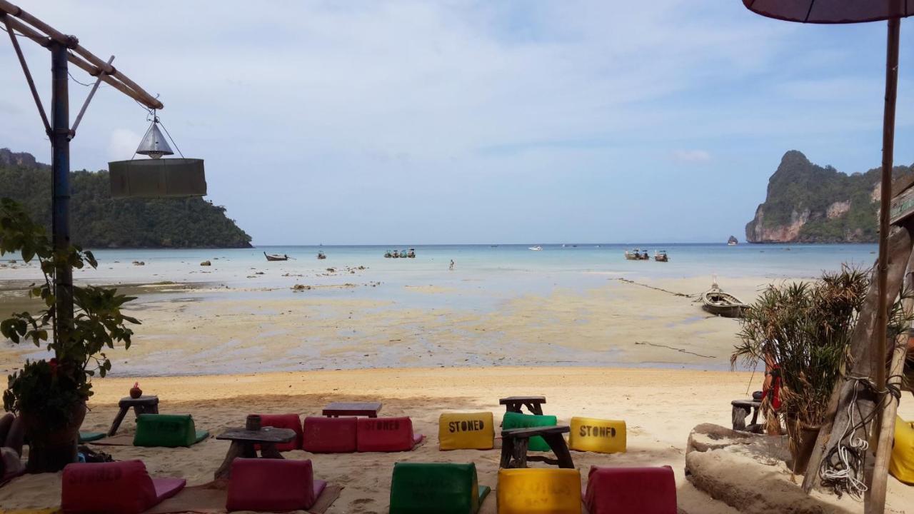 Stones Bar Dorm Rooms Koh Phi Phi Exterior foto